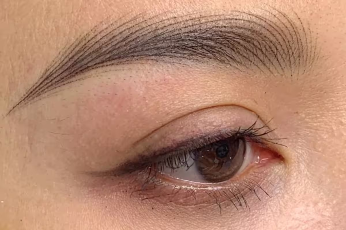 Delineador de Ojos - Pestañas 15